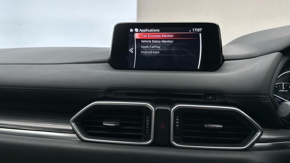 Apple Car Play & Android Auto