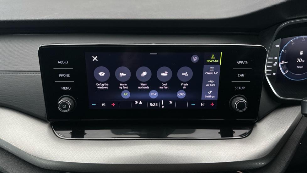 Air Conditioning /Dual Climate Control 