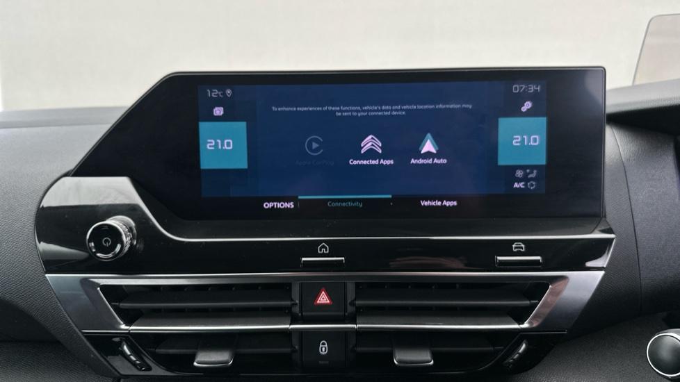 Apple Car Play & Android Auto