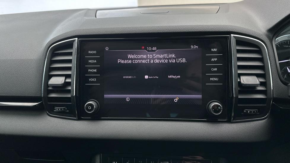 Apple Car Play & Android Auto