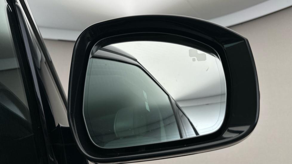 Blind Spot Monitoring System 