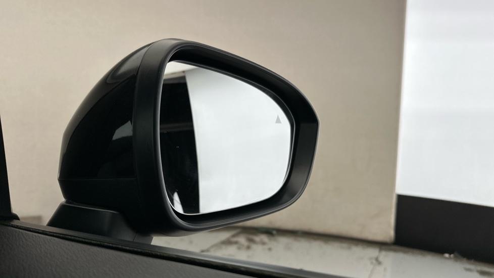 Blind Spot Monitoring System 