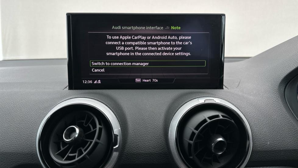 Apple Car Play & Android Auto