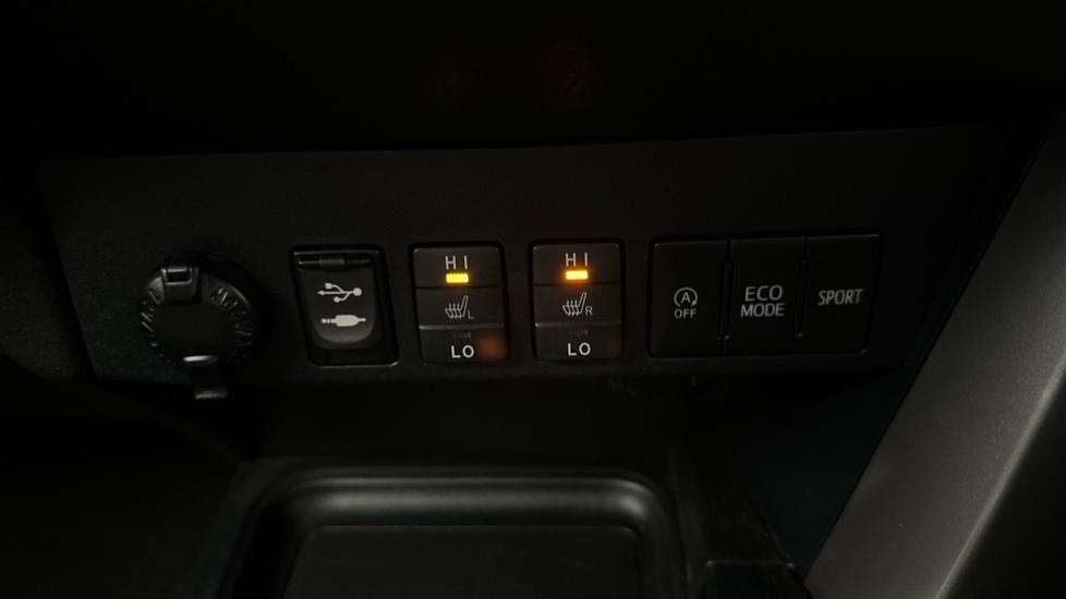 Heated Seats /Auto Stop/Start 