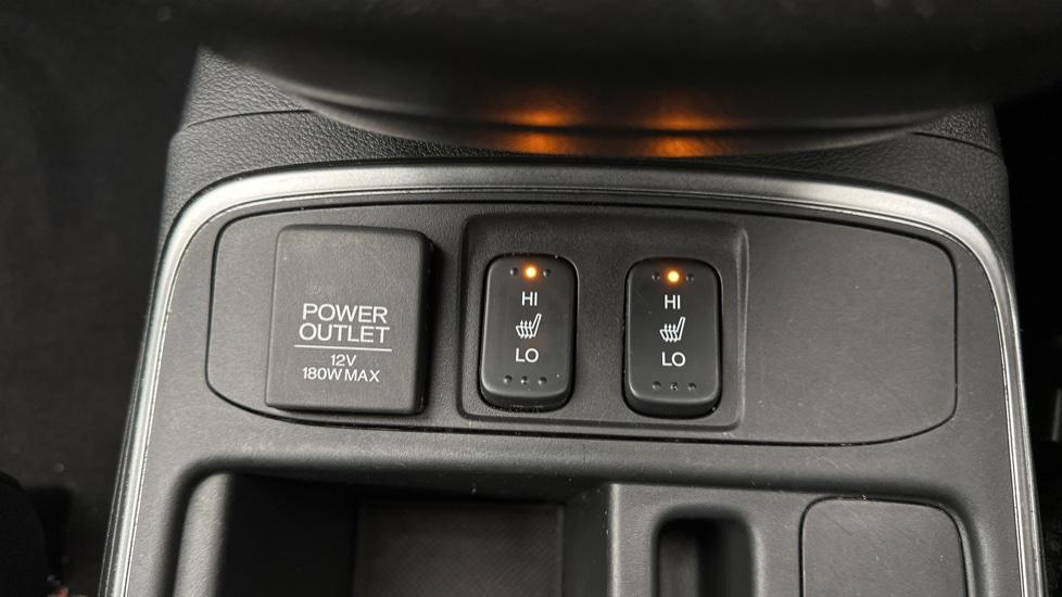 Heated Seats 