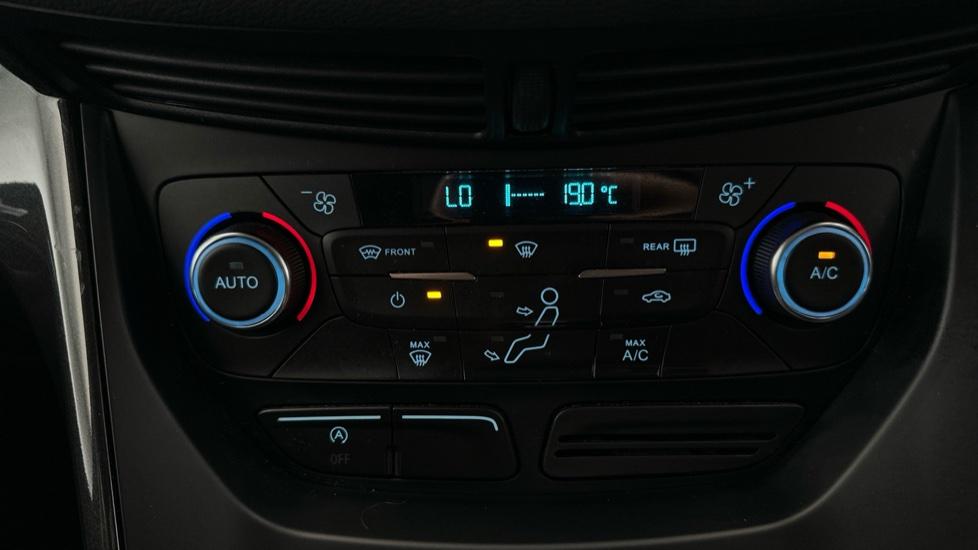 Air Conditioning /Dual Climate Control /Auto Stop/Start 