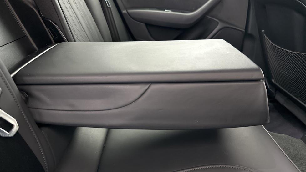 Rear Armrest 