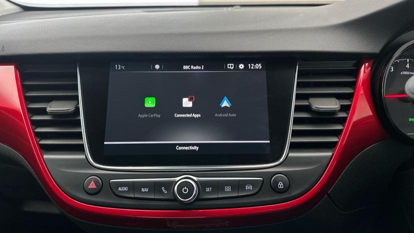 Apple Car Play & Android Auto