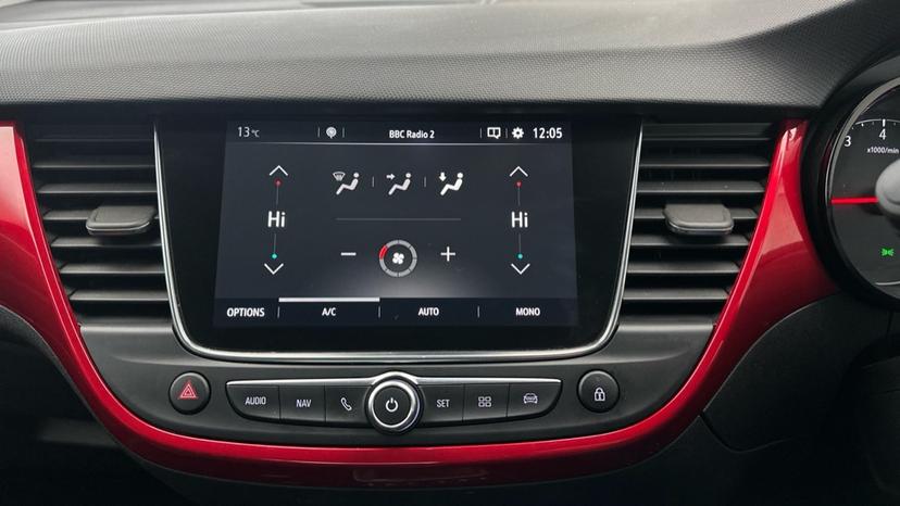 Dual Climate Control  / Air Conditioning 