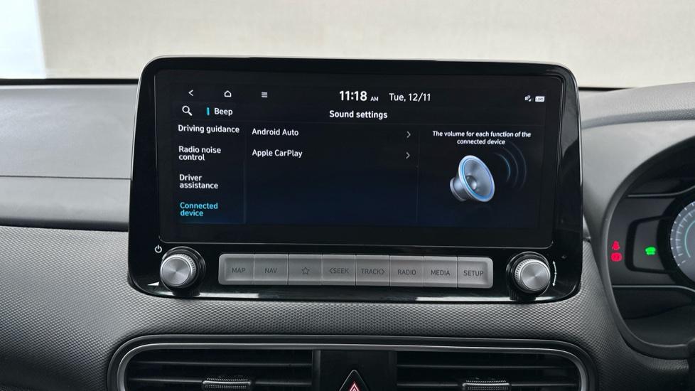 Apple Car Play & Android Auto