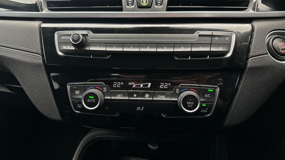 Air Conditioning /Dual Climate Control 