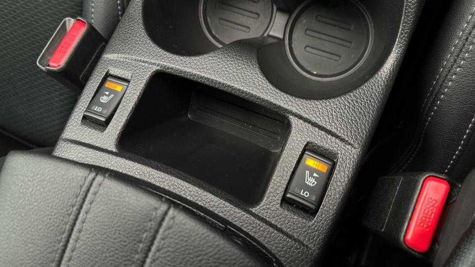 Heated Seats 