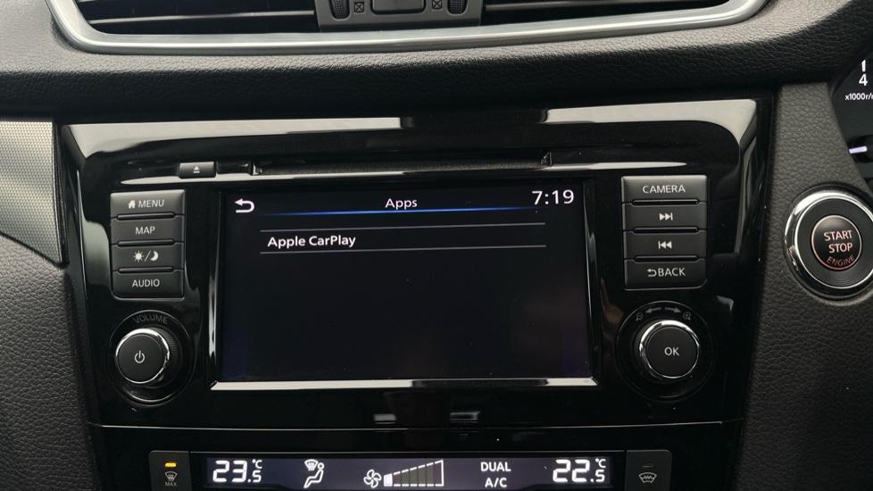 Apple Car Play