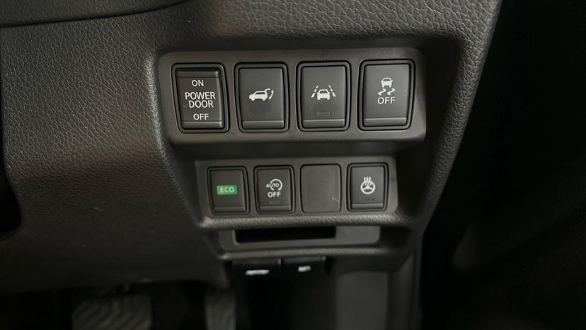 Lane Assist /Auto Stop/Start/Heated Steering Wheel 