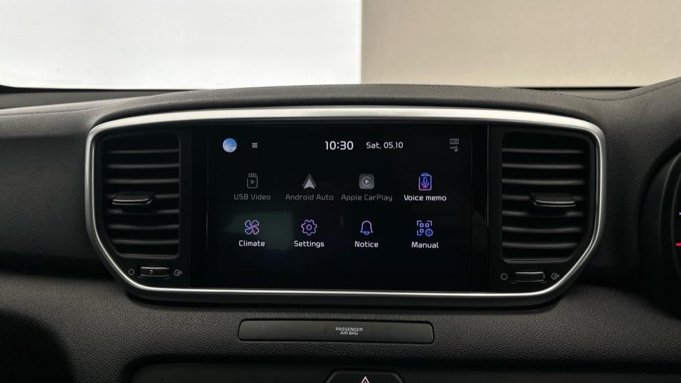 Apple Car Play & Android Auto