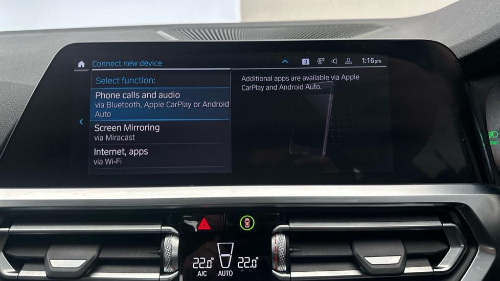 Apple Car Play & Android Auto