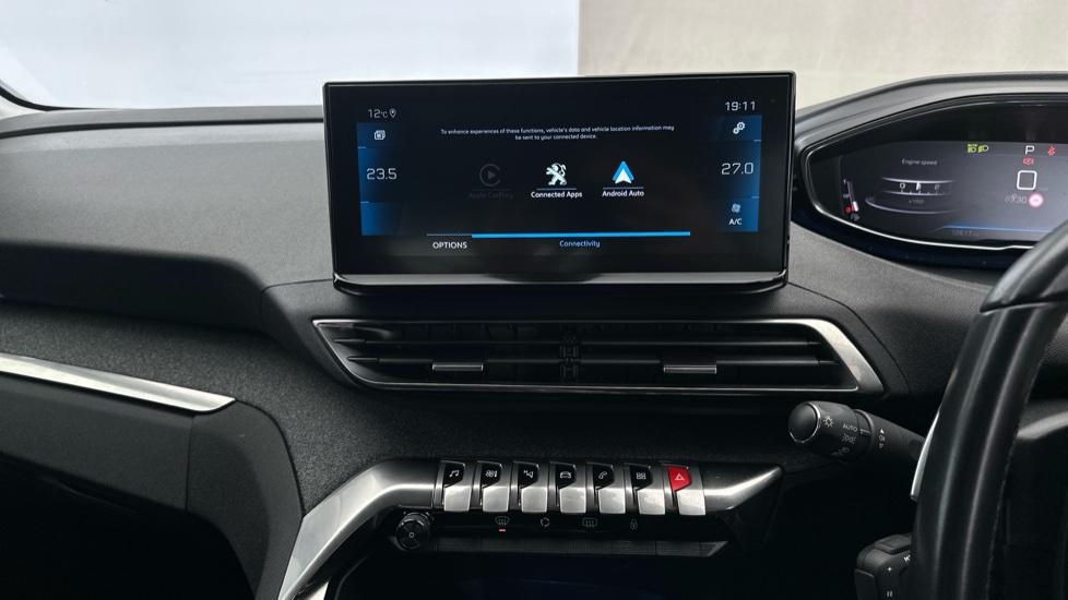 Apple Car Play & Android Auto