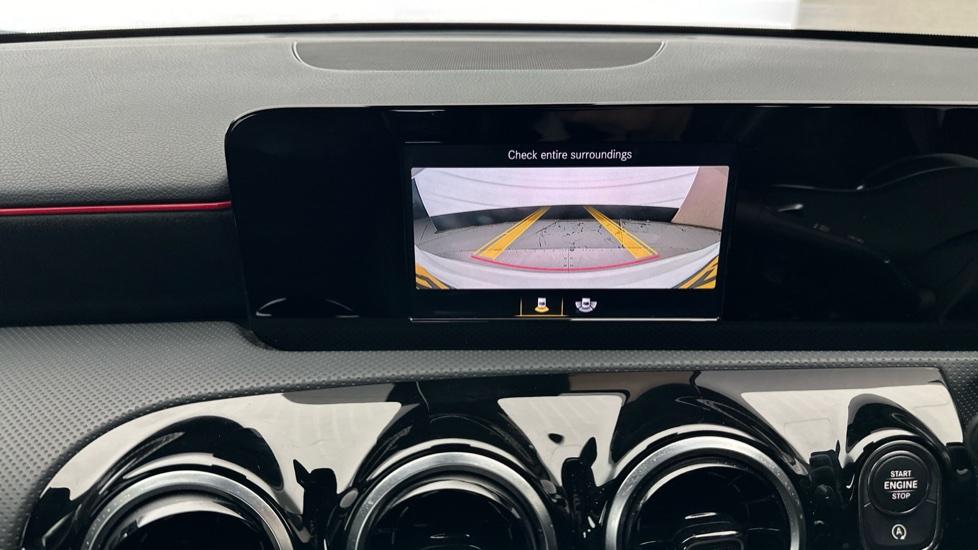 Rear View Camera /Park Pilot 