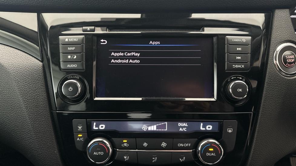 Apple Car Play & Android Auto