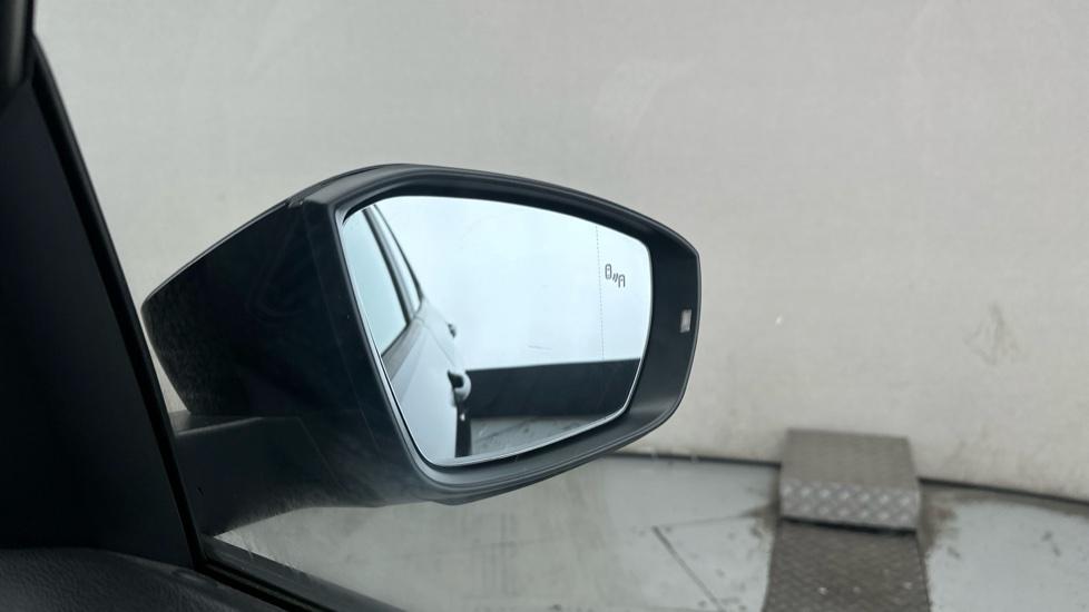 Blind Spot Monitoring System 