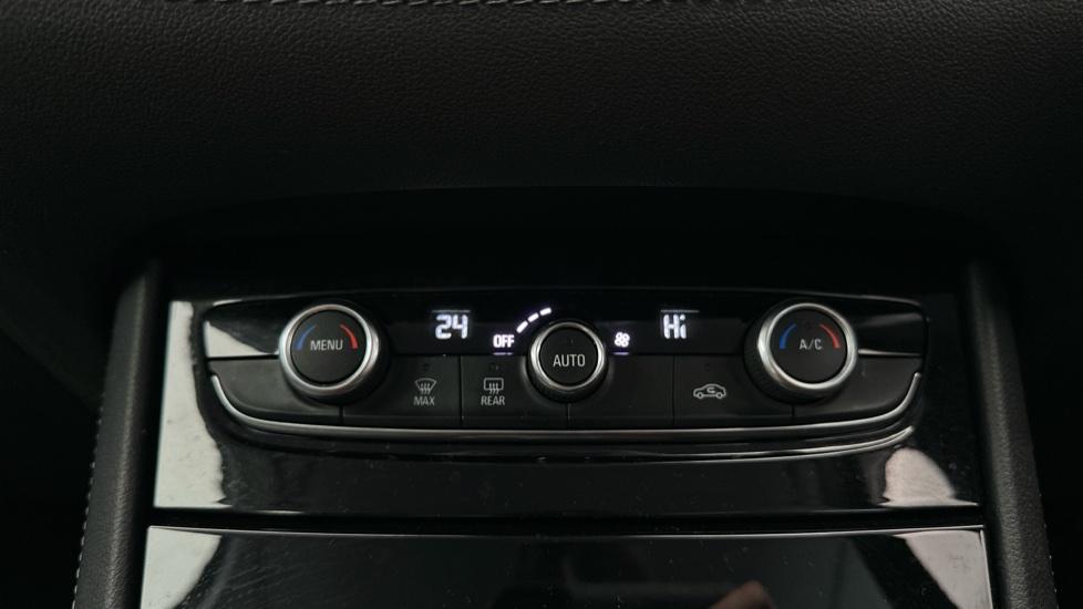 Air Conditioning /Dual Climate Control 