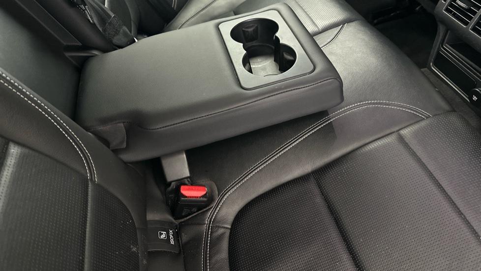 Rear Armrest/ Cup Holder