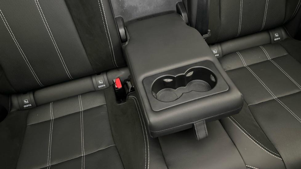 Rear Armrest/ Cup Holder