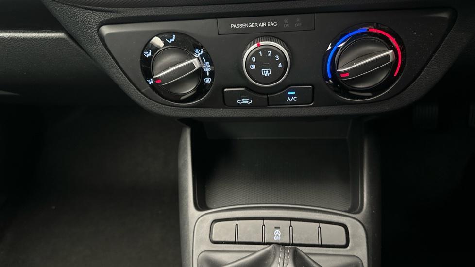 Air Conditioning /Auto Stop/Start 