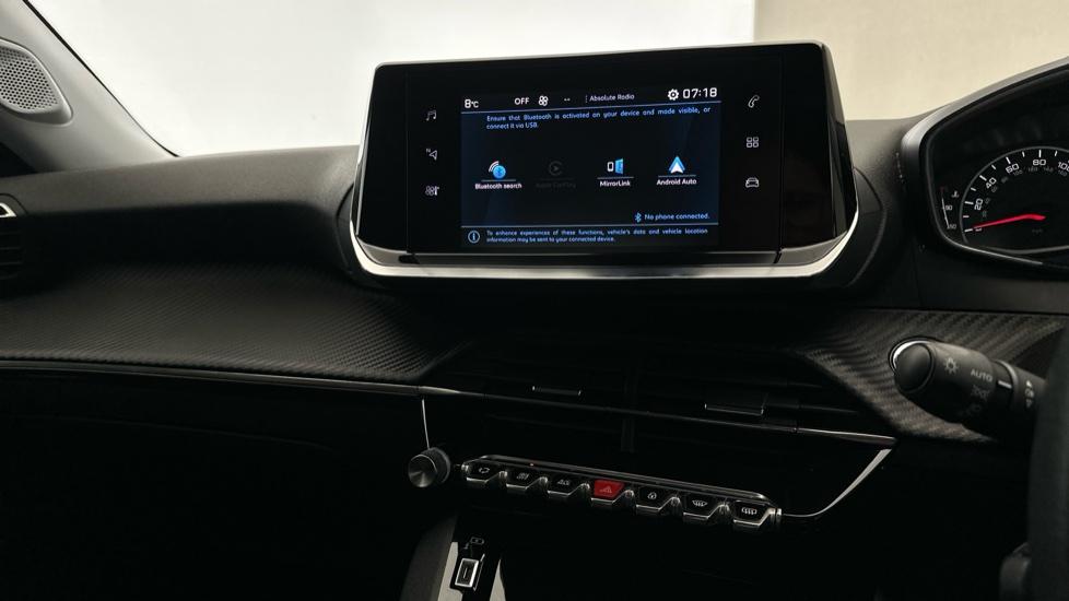 Apple Car Play & Android Auto