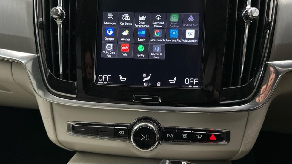 Apple Car Play & Android Auto