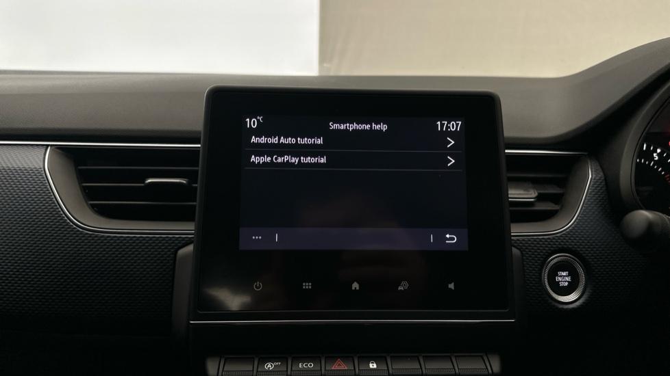 Apple Car Play & Android Auto