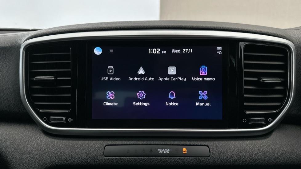 Apple Car Play & Android Auto