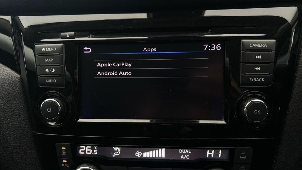 Apple Car Play & Android Auto