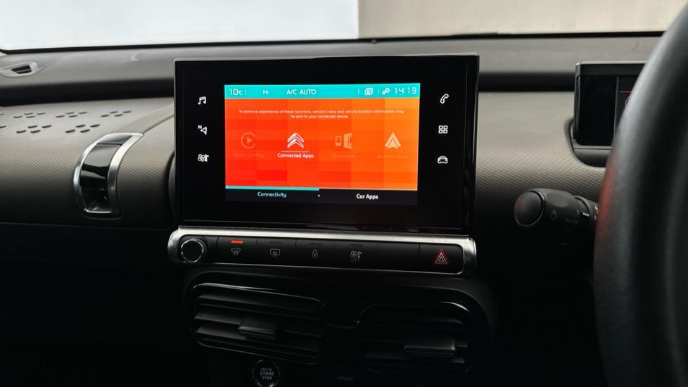 Apple Car Play & Android Auto