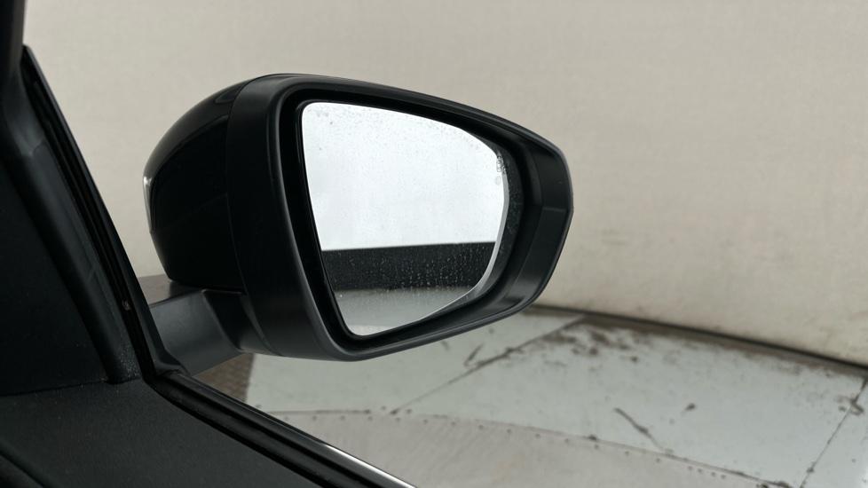 Blind Spot Monitoring System 