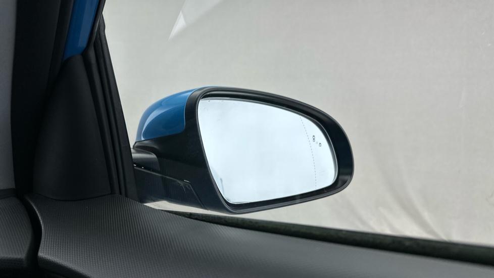 Blind Spot Monitoring System 