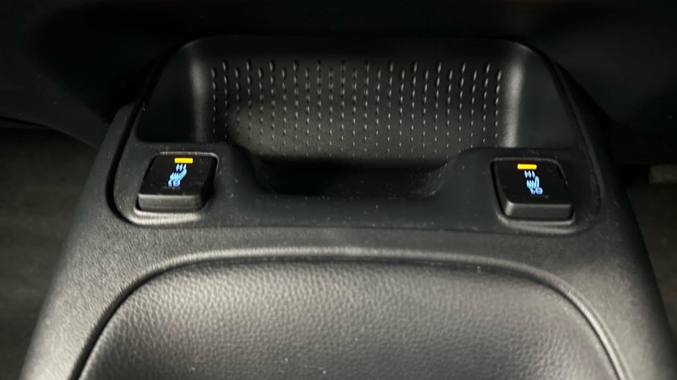 Heated Seats 