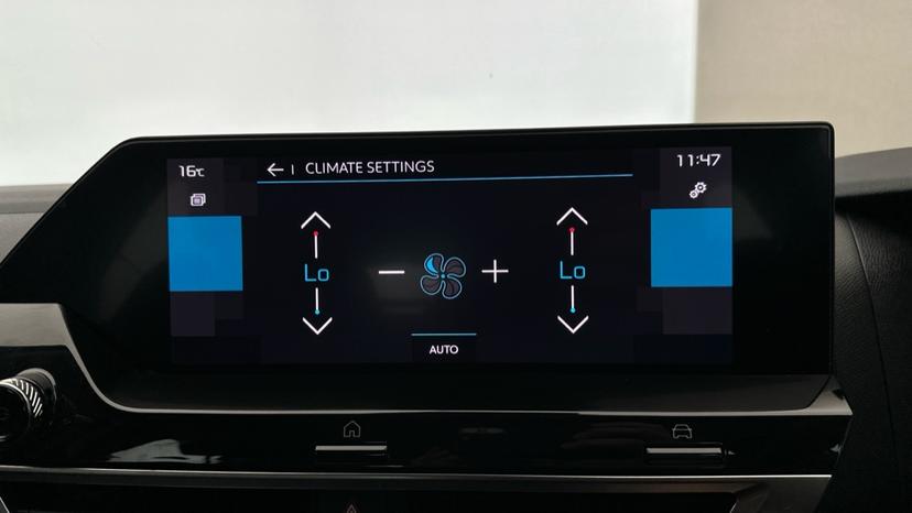 Air Conditioning /Dual Climate Control 