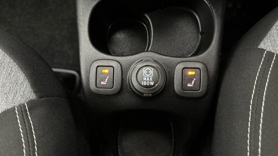 Heated Seats 