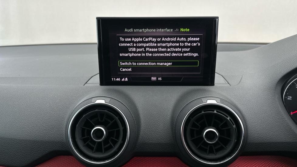 Apple Car Play & Android Auto