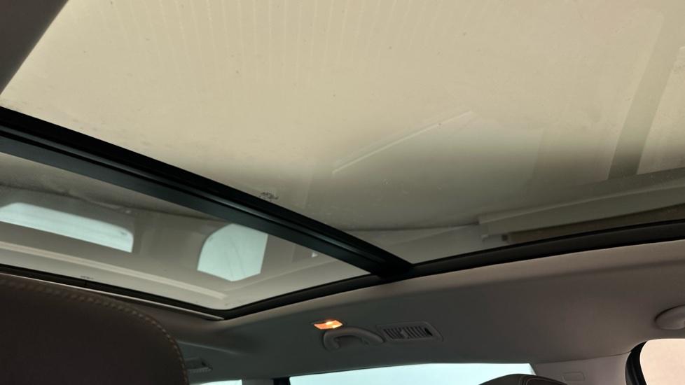 Panoramic Roof 