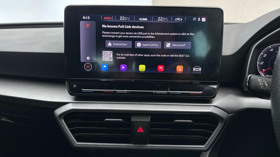 Apple Car Play & Android Auto