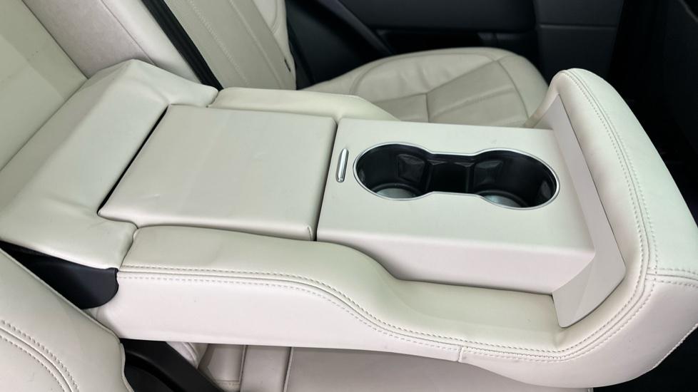 Rear Armrest/ Cup Holder