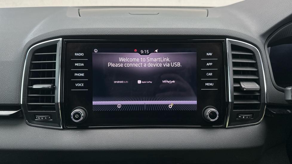 Apple Car Play & Android Auto