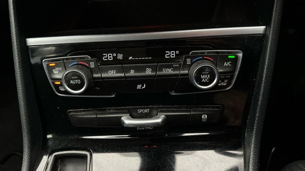 Air Conditioning /Dual Climate Control 