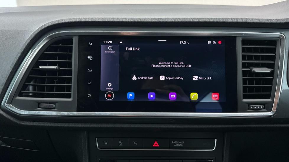 Apple Car Play & Android Auto