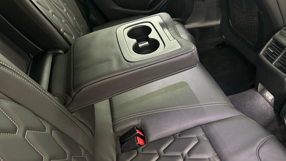 Rear Armrest/ Cup Holder