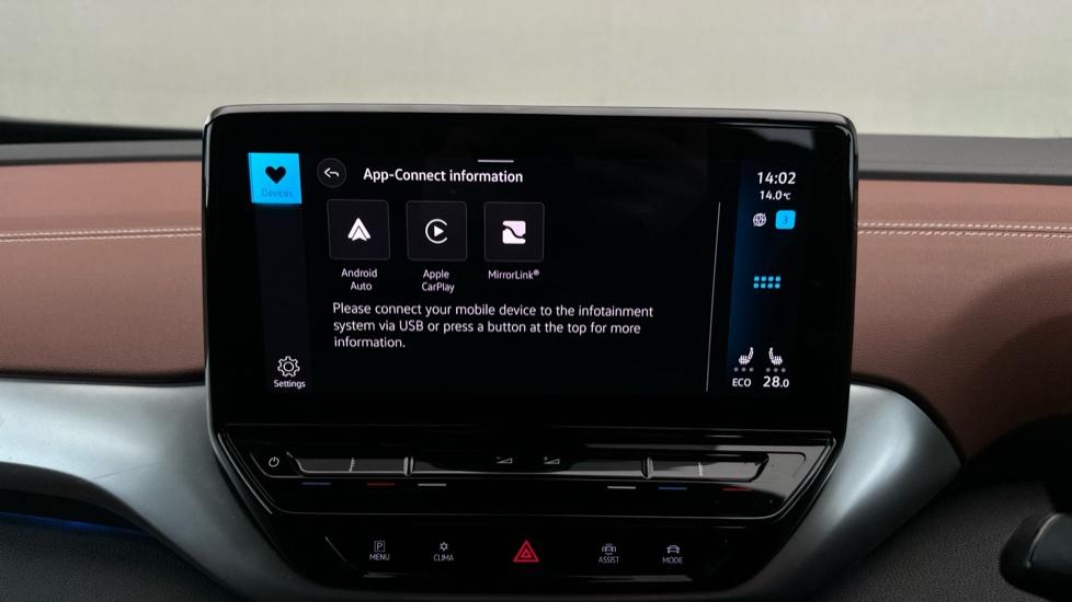 Apple Car Play & Android Auto