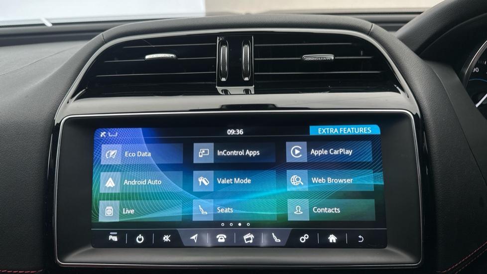 Apple Car Play & Android Auto