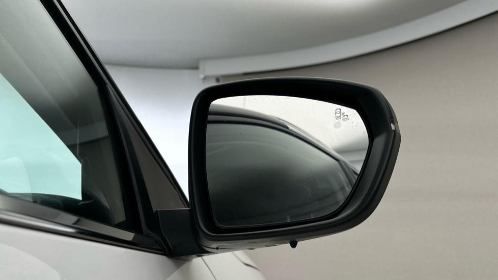 Blind Spot Monitoring System 